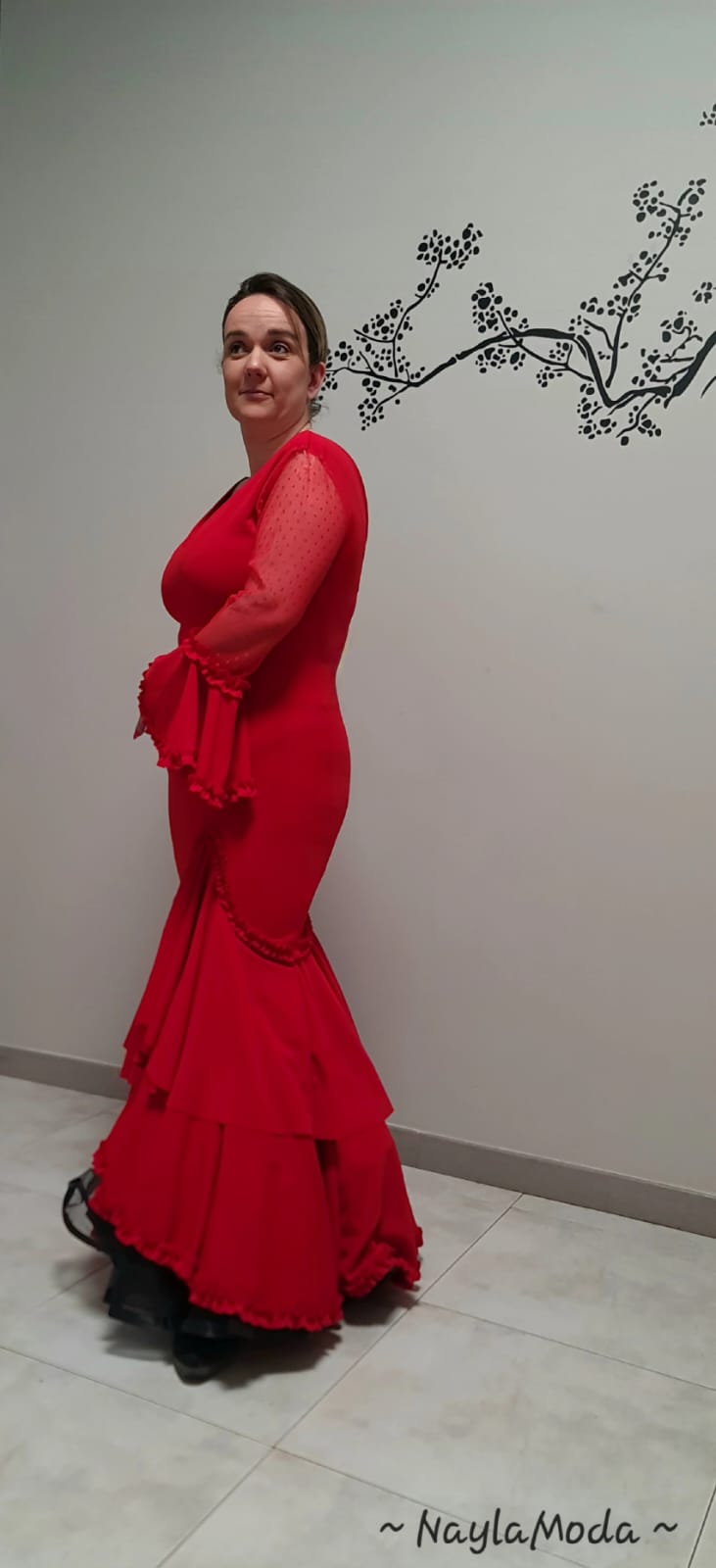 Vestido rojo pasión con volantes