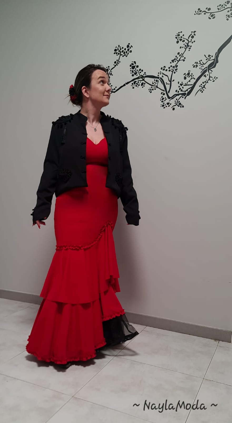 Vestido rojo pasión con volantes